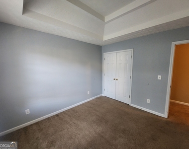 5748 Wellborn Creek Drive - Photo Thumbnail 7