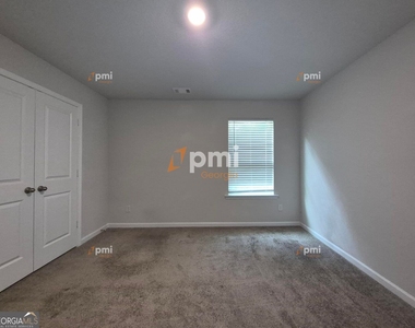 3338 Bridgewood Drive - Photo Thumbnail 8