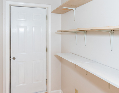 656 Bellemeade Avenue Nw - Photo Thumbnail 11