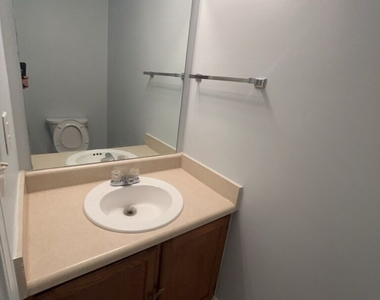 169 Walter Way - Photo Thumbnail 7