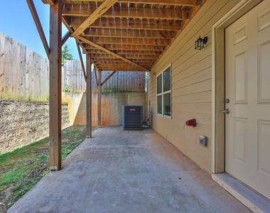232 Cashes Drive - Photo Thumbnail 28