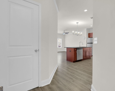 232 Cashes Drive - Photo Thumbnail 3