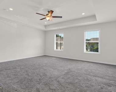 232 Cashes Drive - Photo Thumbnail 16