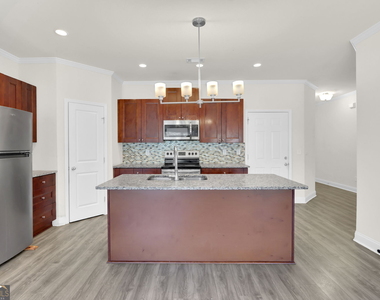 232 Cashes Drive - Photo Thumbnail 12