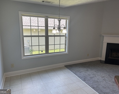 561 Highland Pointe Drive - Photo Thumbnail 12