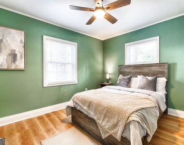 1225 Graymont Drive Sw - Photo Thumbnail 7