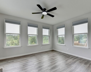 4665 Shipley Avenue - Photo Thumbnail 23