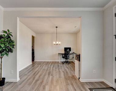 4665 Shipley Avenue - Photo Thumbnail 3