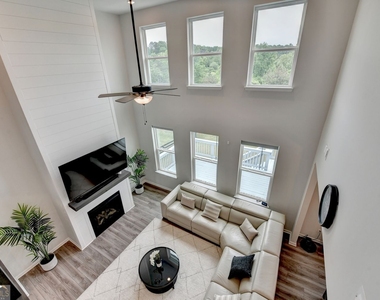 4665 Shipley Avenue - Photo Thumbnail 39