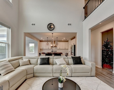 4665 Shipley Avenue - Photo Thumbnail 31