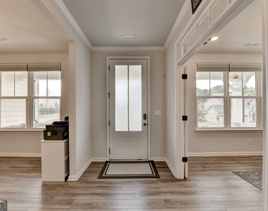 4665 Shipley Avenue - Photo Thumbnail 2