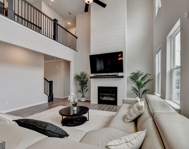 4665 Shipley Avenue - Photo Thumbnail 26