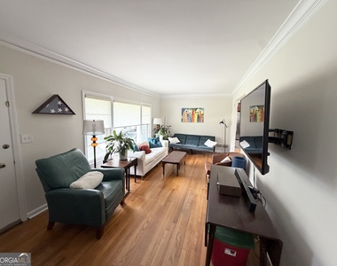 2465 Miriam Lane - Photo Thumbnail 22