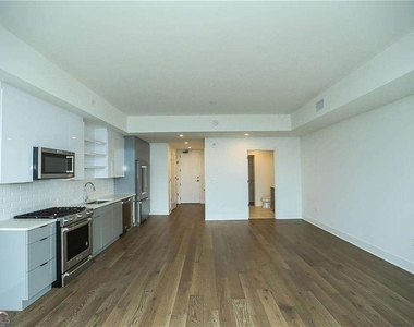 788 W Marietta Street - Photo Thumbnail 16