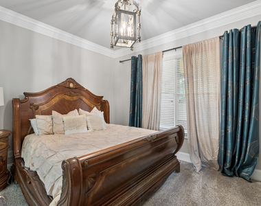 2660 Springbluff Court - Photo Thumbnail 9