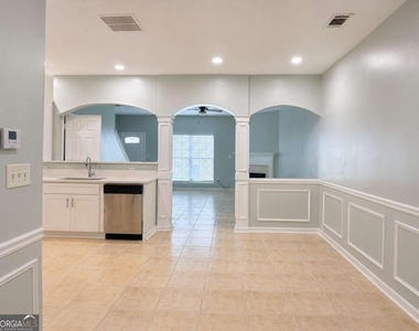 2490 Emma Way Nw - Photo Thumbnail 5
