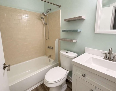 1235 Grayland Hills Drive - Photo Thumbnail 11