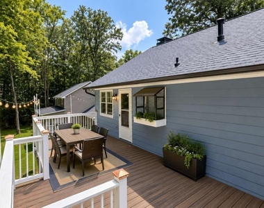 1235 Grayland Hills Drive - Photo Thumbnail 12