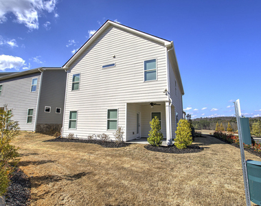 401 Perth Drive - Photo Thumbnail 33