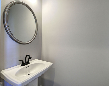 401 Perth Drive - Photo Thumbnail 30
