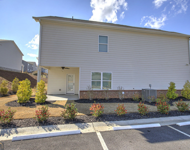 401 Perth Drive - Photo Thumbnail 32