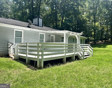 110 Roberts Road - Photo Thumbnail 28