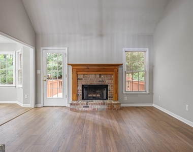64 Evans Mill Court - Photo Thumbnail 5