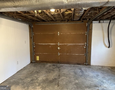 1545 Gaylor Drive - Photo Thumbnail 25