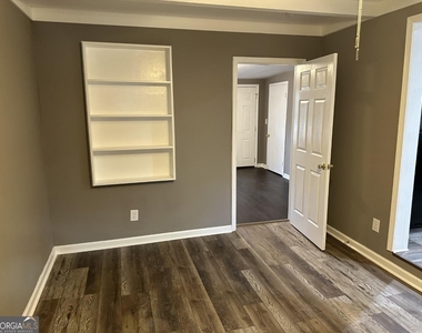 1545 Gaylor Drive - Photo Thumbnail 23