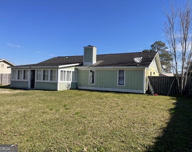 403 Fairfield Court - Photo Thumbnail 17