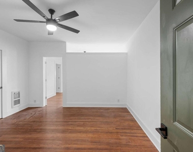 1338 Mclendon Avenue - Photo Thumbnail 3