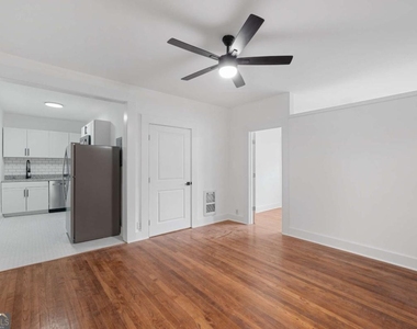 1338 Mclendon Avenue - Photo Thumbnail 4