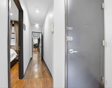 509 East 87th Street - Photo Thumbnail 3