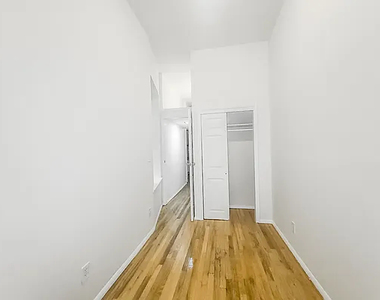 208 West 82nd Street - Photo Thumbnail 3