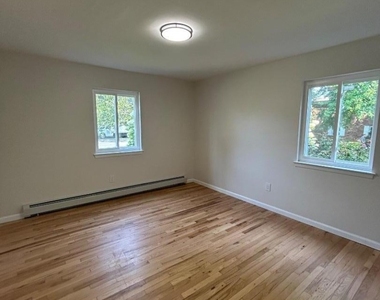 189 Littleton Rd - Photo Thumbnail 7