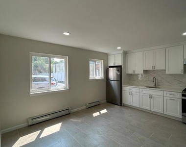 189 Littleton Rd - Photo Thumbnail 3