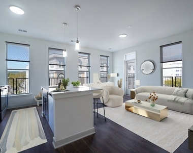18 W Main St - Photo Thumbnail 3