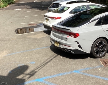275 Wanaque Ave - Photo Thumbnail 2