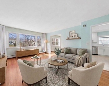 166 1st St - Photo Thumbnail 1