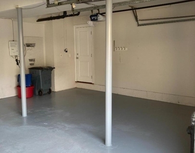 250 Ridgedale Ave - Photo Thumbnail 34