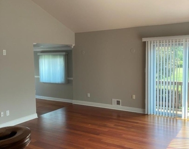 250 Ridgedale Ave - Photo Thumbnail 19