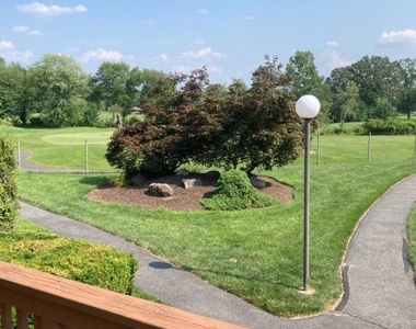 250 Ridgedale Ave - Photo Thumbnail 7