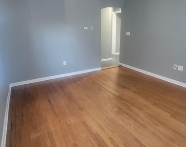 92 Laurel Street - Photo Thumbnail 6