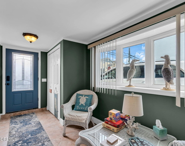 102 W Colony Road - Photo Thumbnail 7