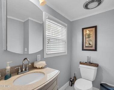 102 W Colony Road - Photo Thumbnail 26