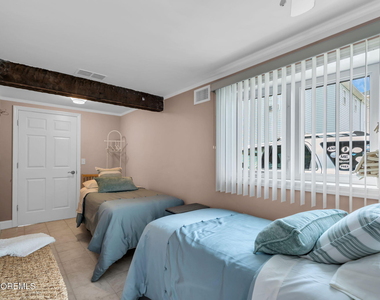 102 W Colony Road - Photo Thumbnail 28