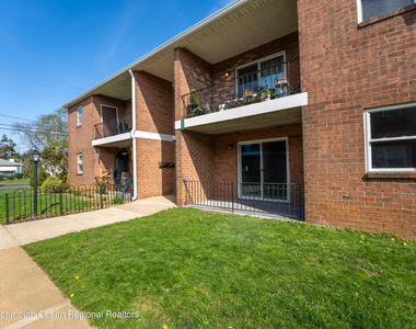 199 West End Avenue - Photo Thumbnail 1