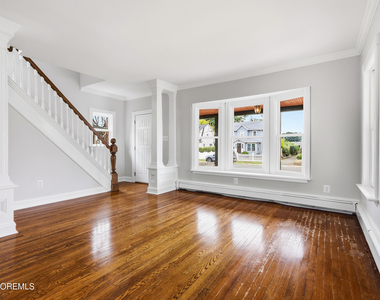 638 Overton Place - Photo Thumbnail 9