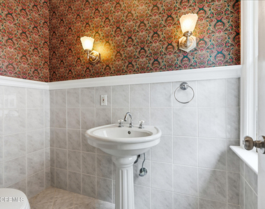 638 Overton Place - Photo Thumbnail 13