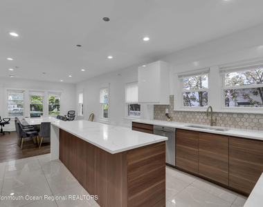 309 Cedar Avenue - Photo Thumbnail 7